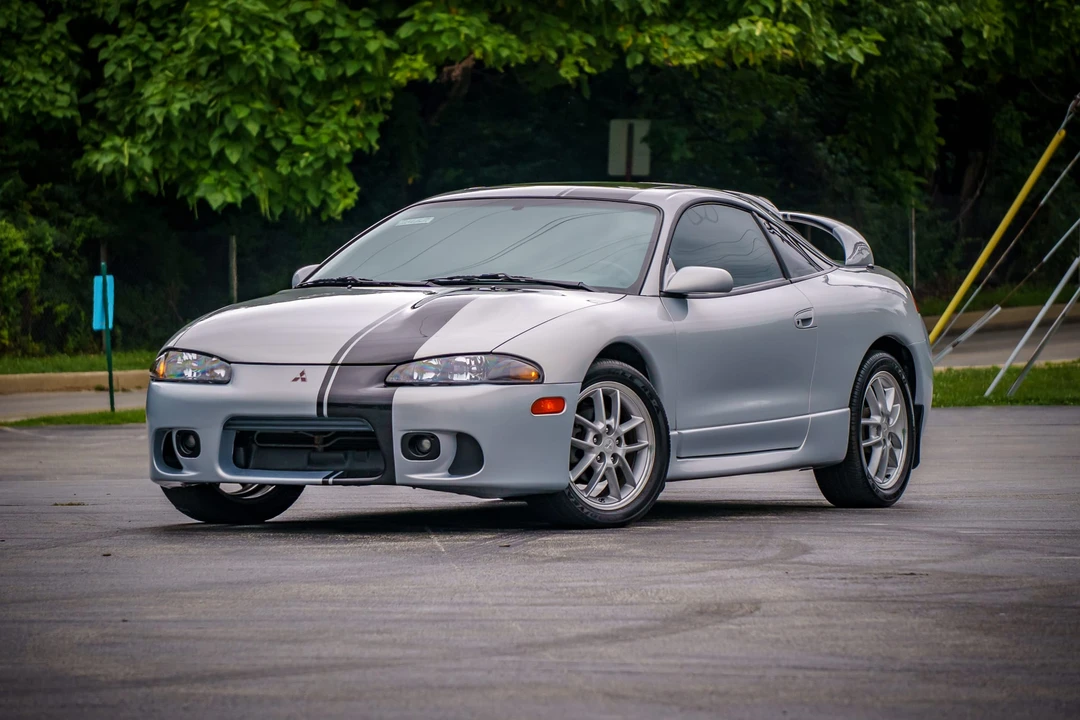 1998 Mitsubishi Eclipse 2nd Gen - Image 4 of 31