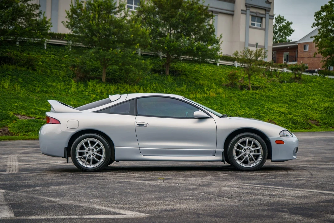 1998 Mitsubishi Eclipse 2nd Gen - Image 19 of 31