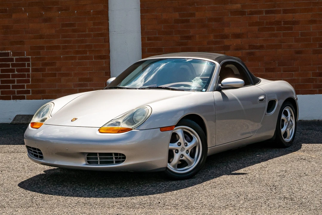 1998 Porsche 986 Boxster - Image 2 of 31