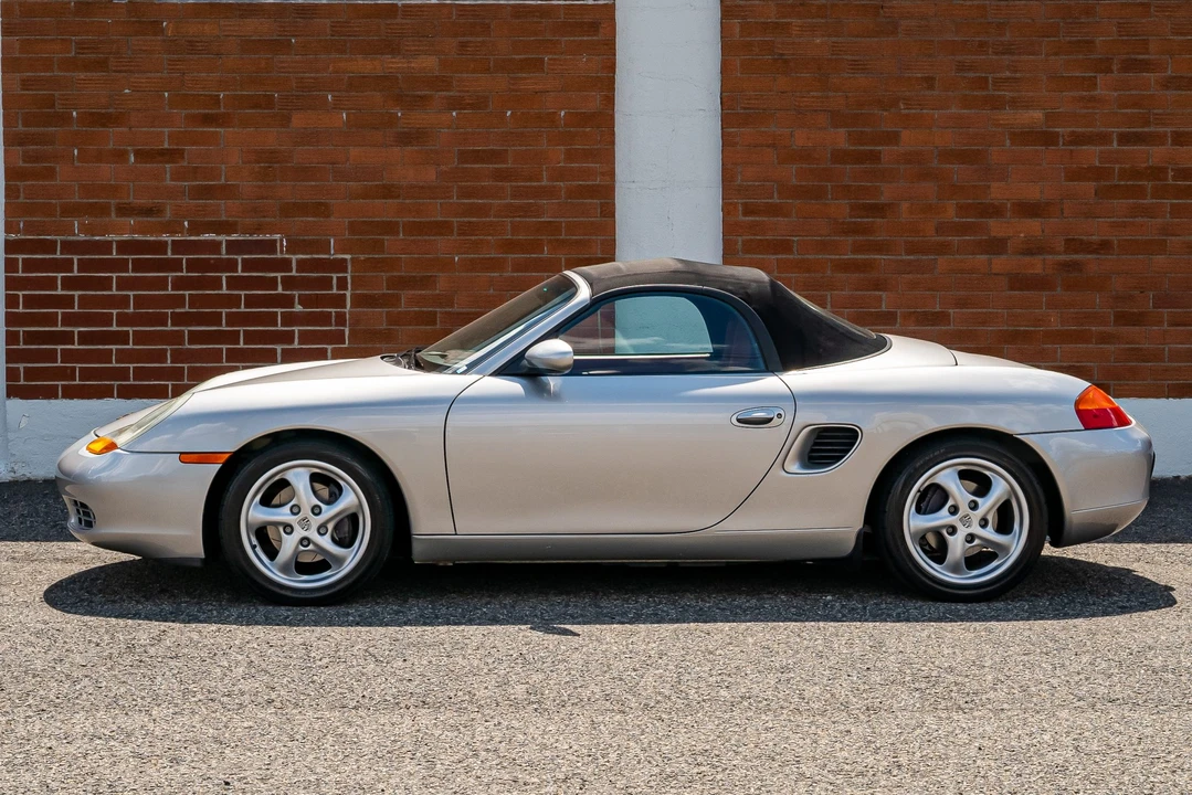 1998 Porsche 986 Boxster - Image 4 of 31