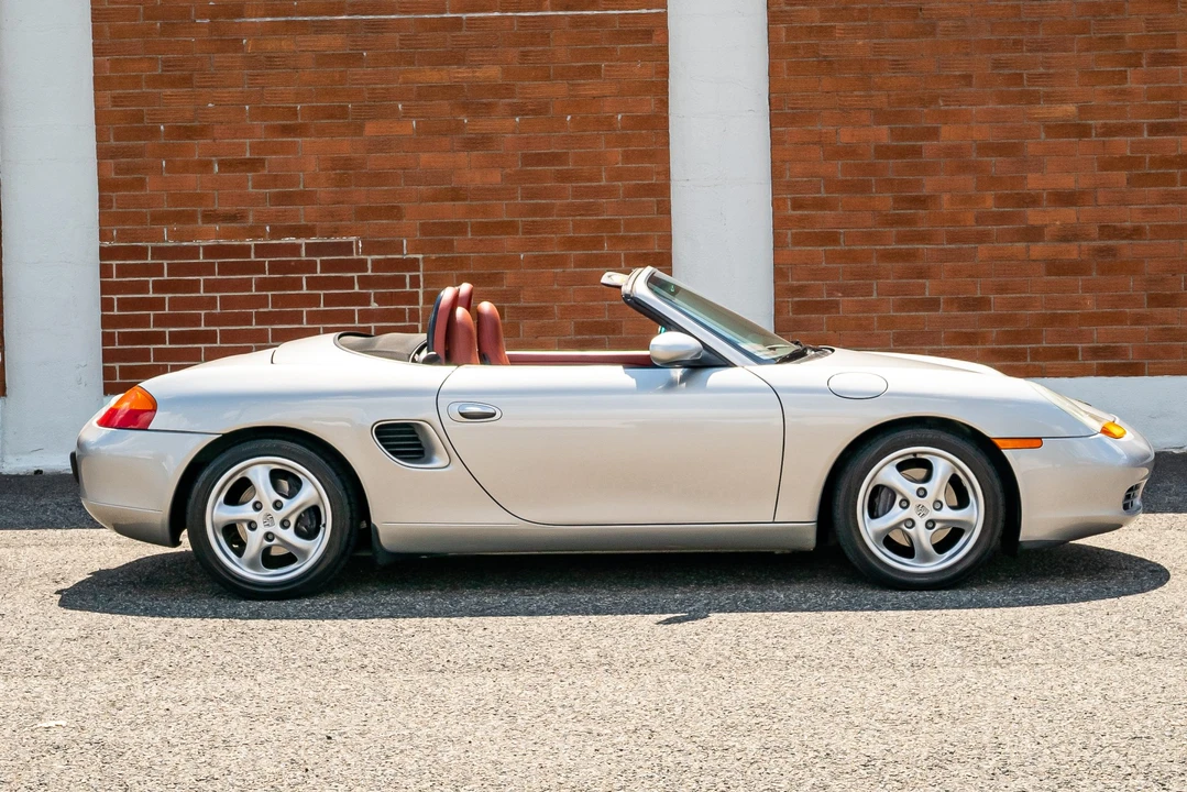 1998 Porsche 986 Boxster - Image 29 of 31