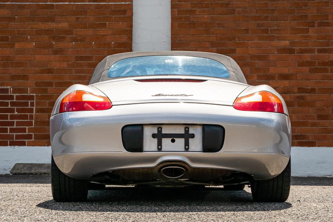 1998 Porsche 986 Boxster - Image 8 of 31