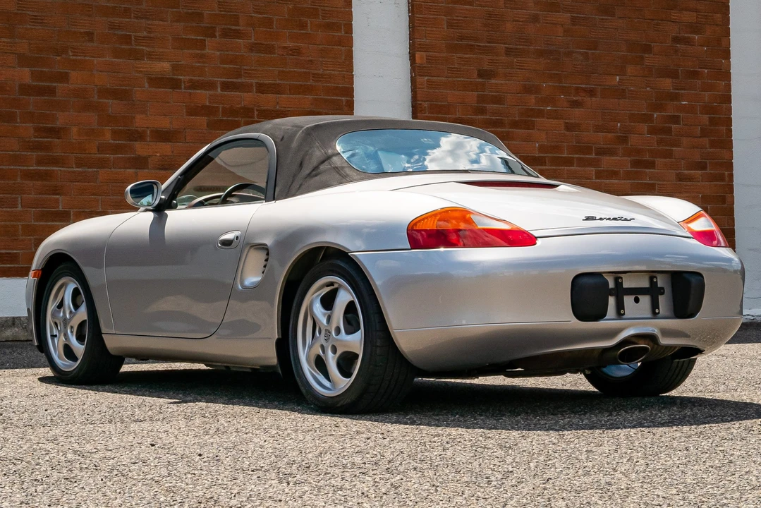 1998 Porsche 986 Boxster - Image 6 of 31