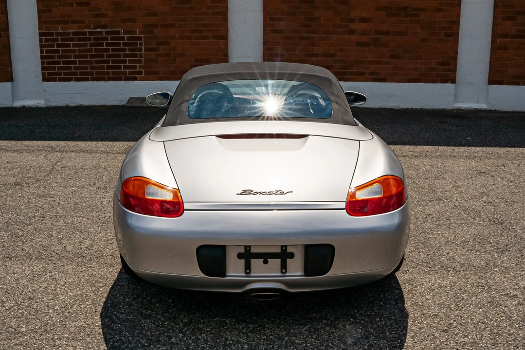 1998 Porsche 986 Boxster - Image 9 of 31