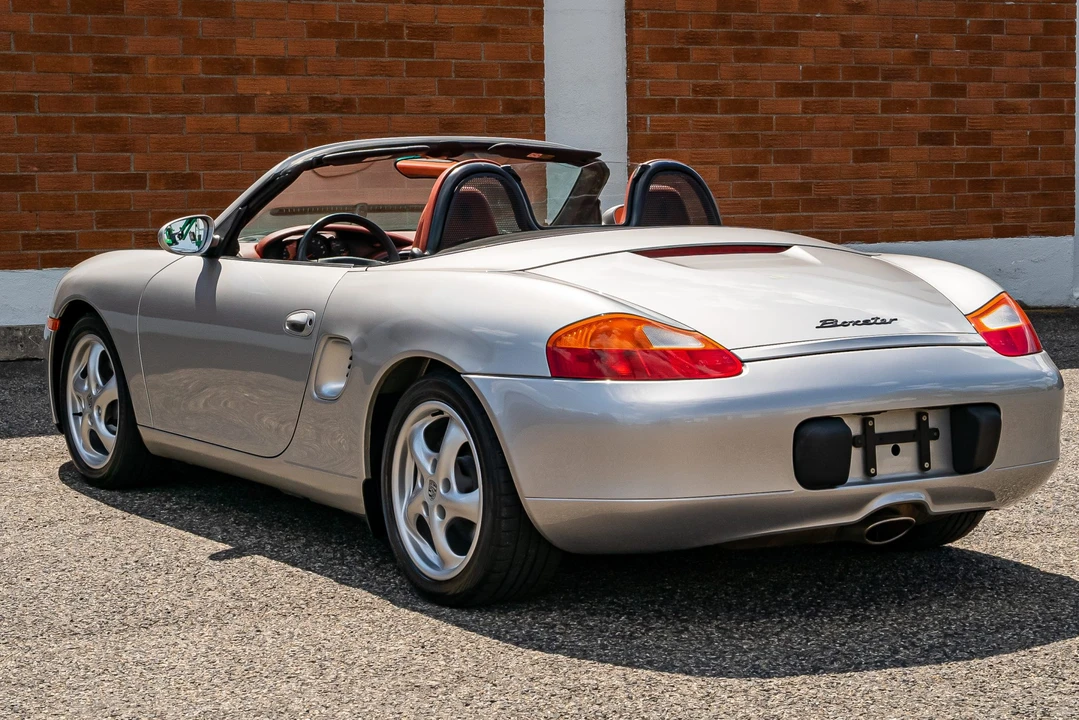 1998 Porsche 986 Boxster - Image 23 of 31