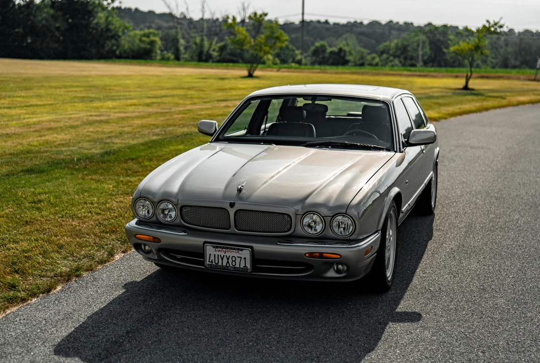 1999 Jaguar X308 XJR - Image 4 of 31