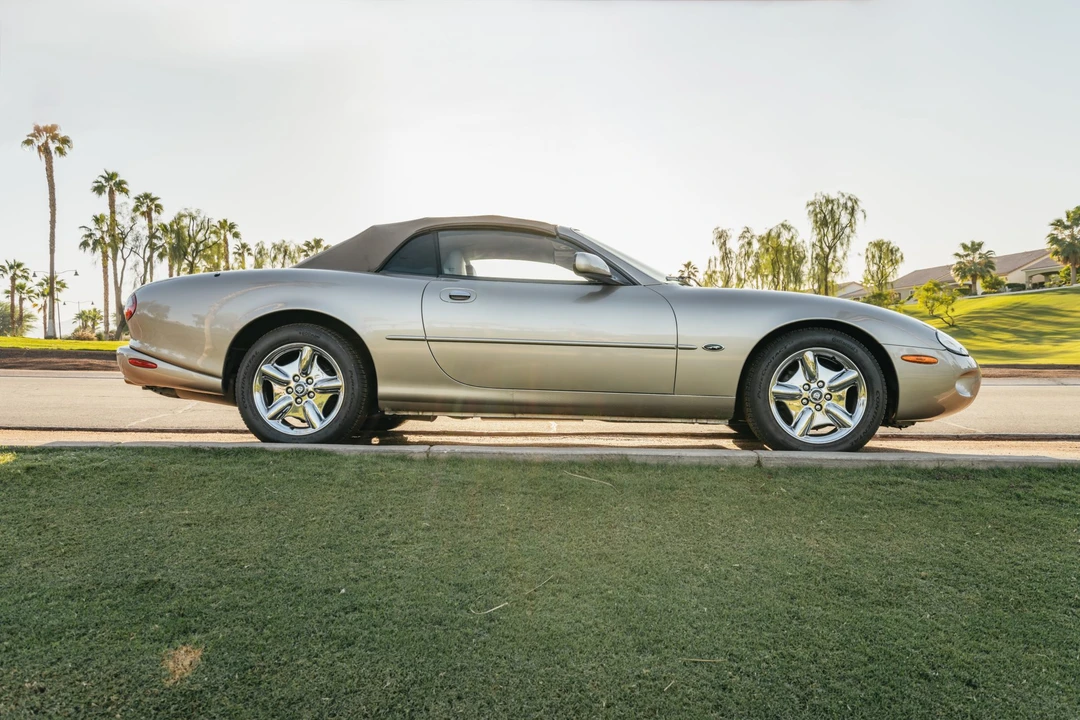 1999 Jaguar X100 XK8 - Image 7 of 31