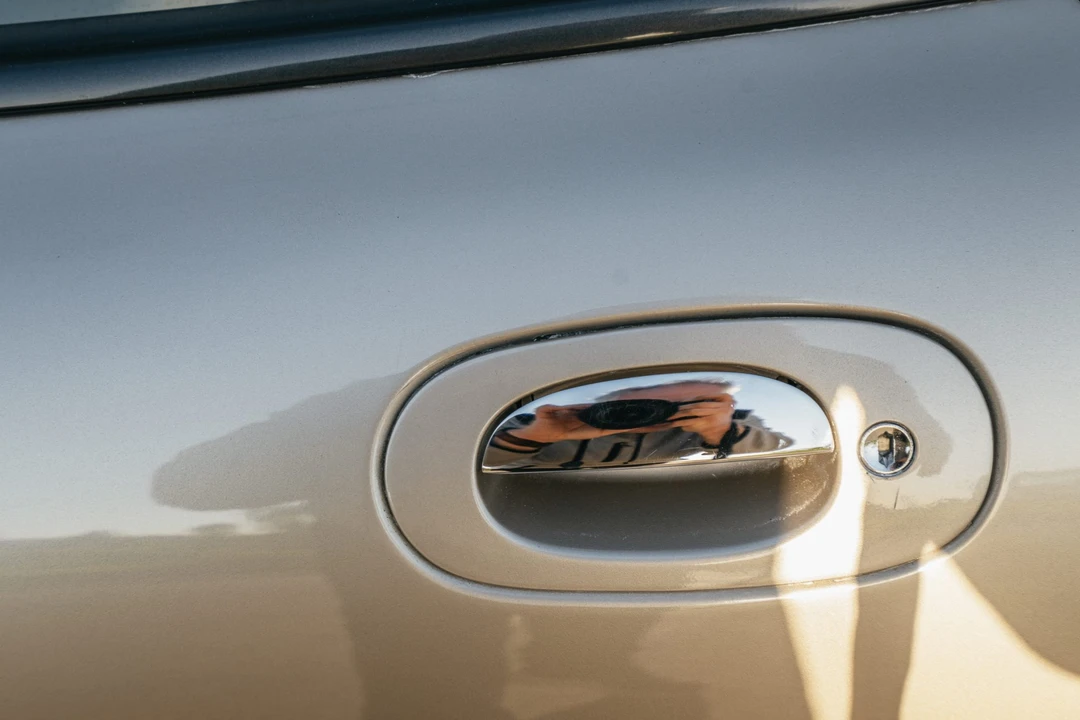 1999 Jaguar X100 XK8 - Image 21 of 31