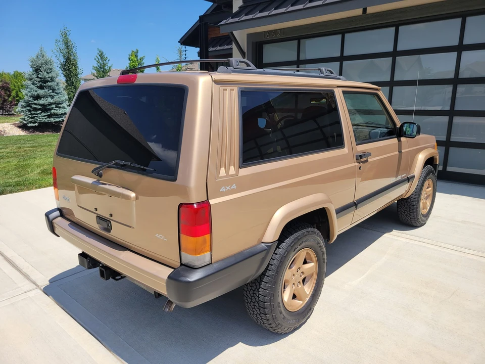 1999 Jeep XJ Cherokee - Image 6 of 31