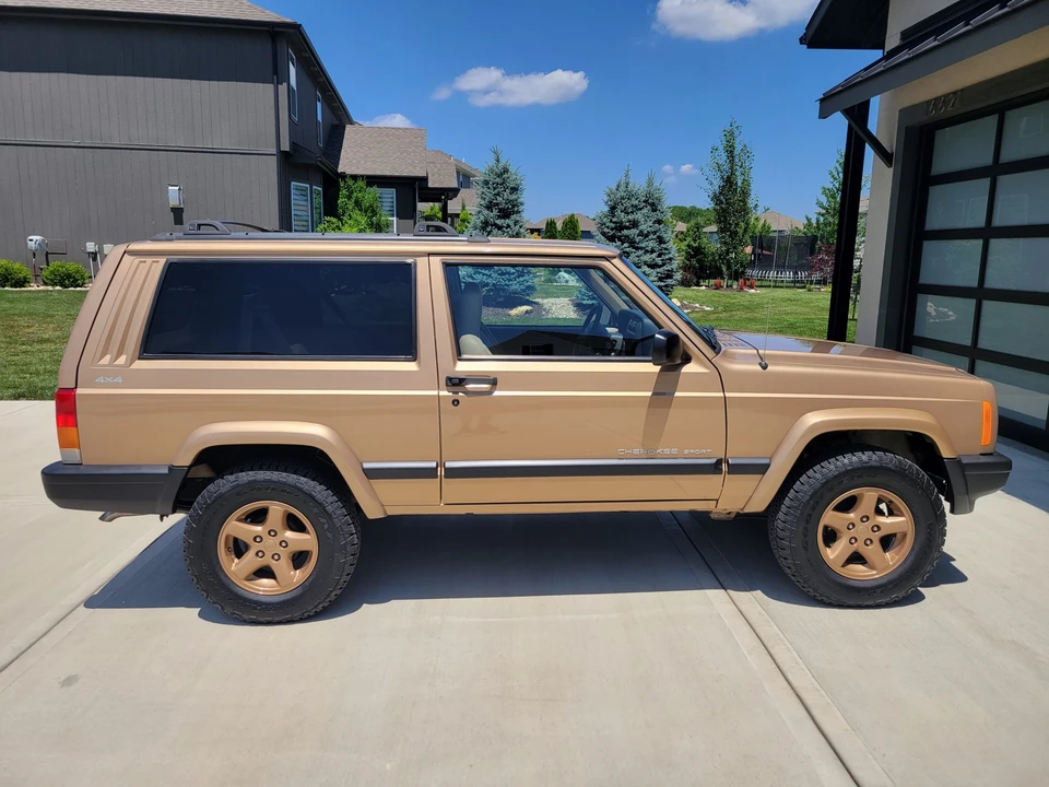 1999 Jeep XJ Cherokee - Image 7 of 31