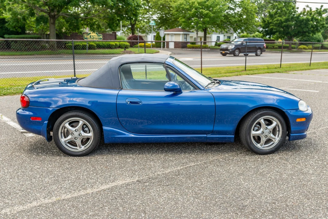 1999 Mazda NB MX-5 Miata - Image 12 of 31
