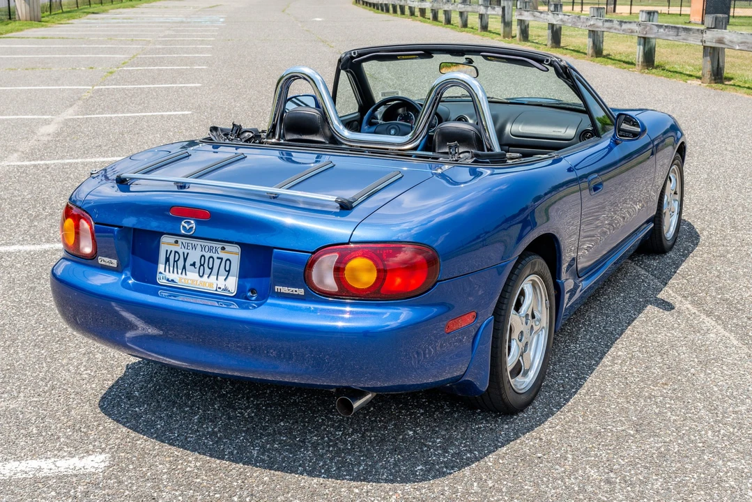 1999 Mazda NB MX-5 Miata - Image 11 of 31
