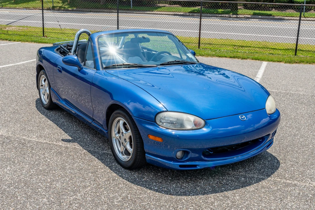 1999 Mazda NB MX-5 Miata - Image 15 of 31