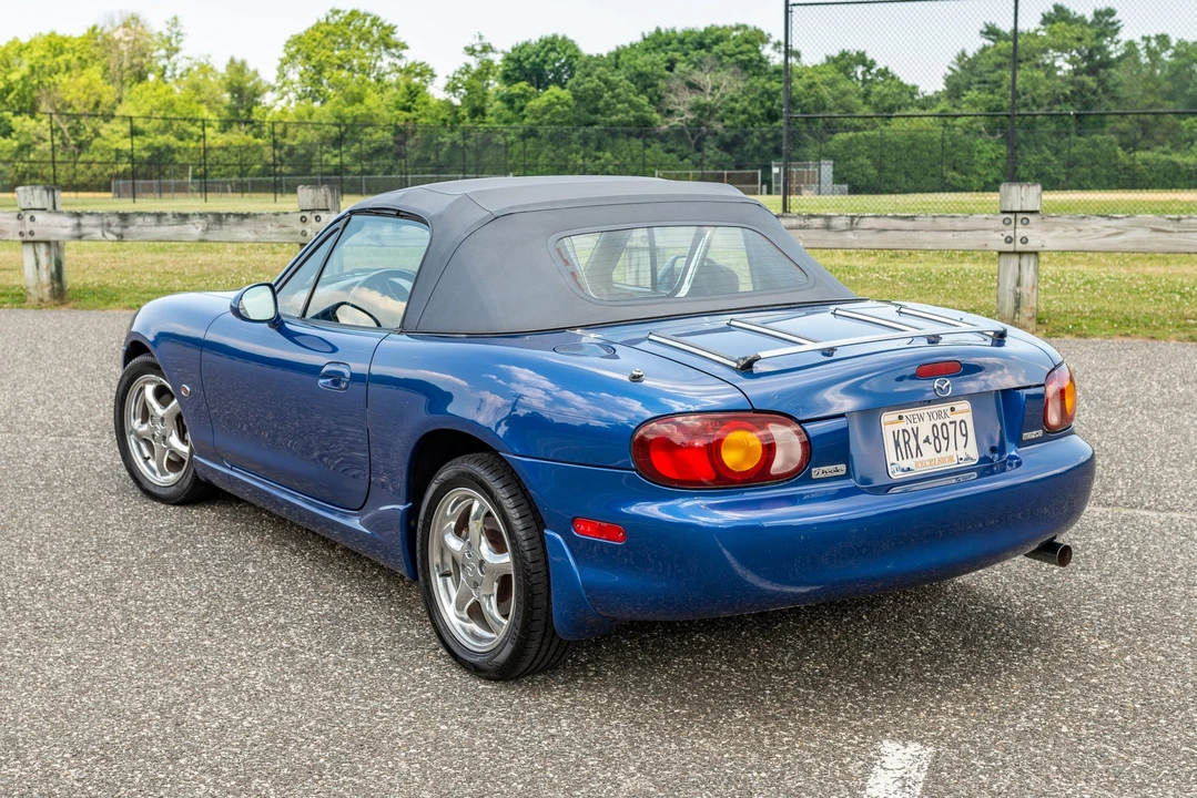 1999 Mazda NB MX-5 Miata - Image 6 of 31