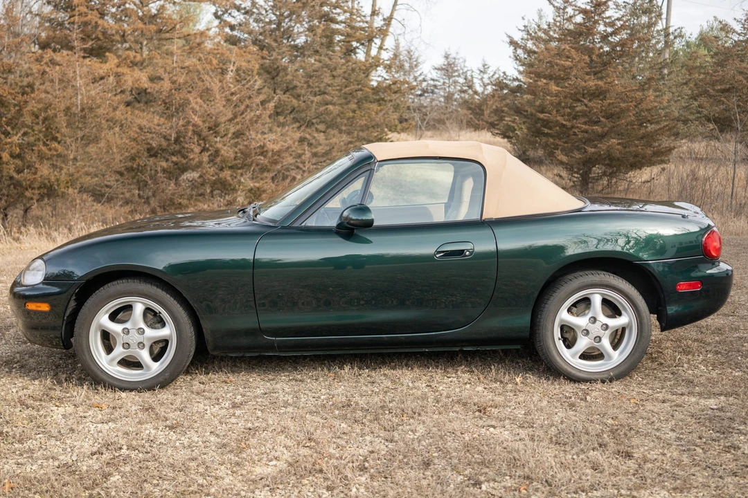 1999 Mazda NB MX-5 Miata - Image 8 of 31