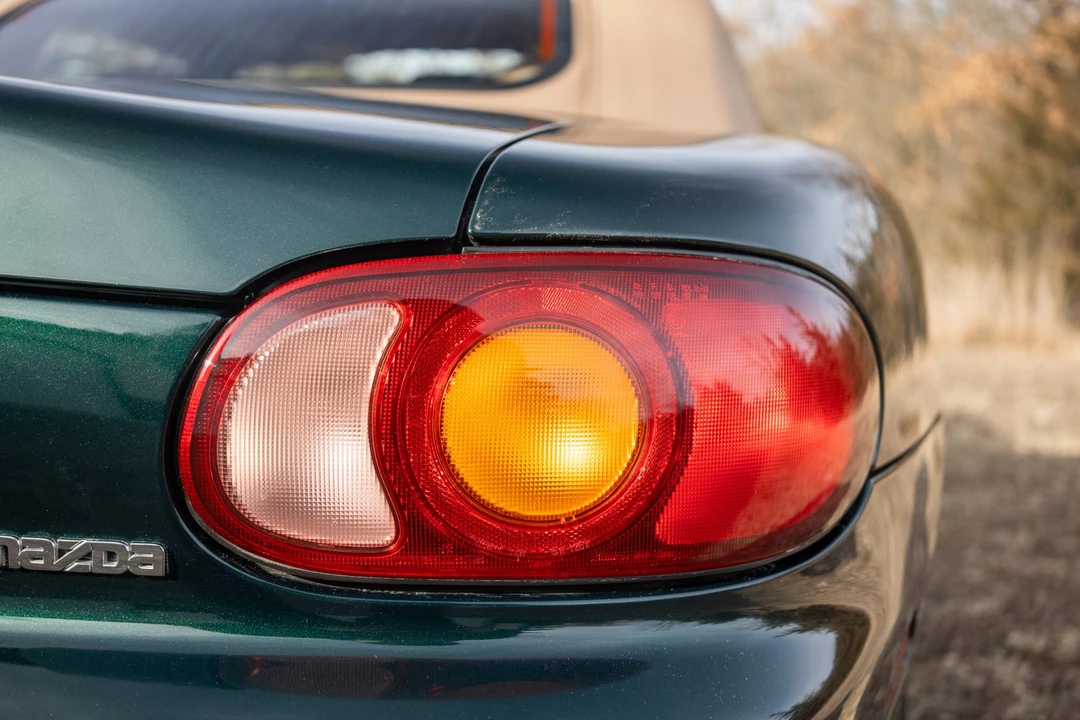 1999 Mazda NB MX-5 Miata - Image 14 of 31