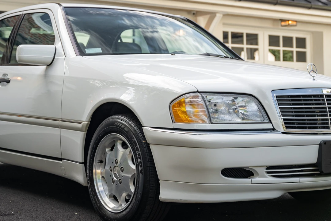 1999 Mercedes-Benz W202 C-Class - Image 11 of 31
