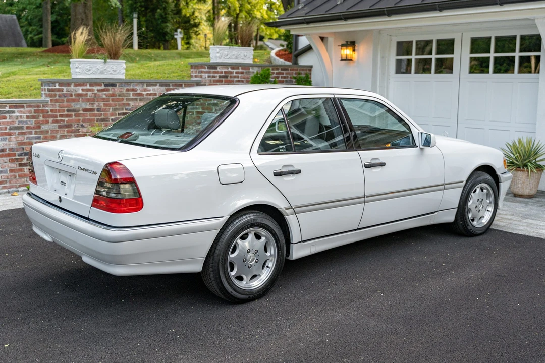 1999 Mercedes-Benz W202 C-Class - Image 6 of 31