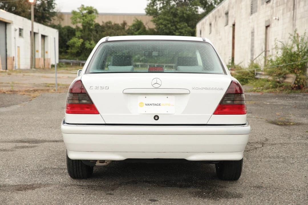 1999 Mercedes-Benz W202 C-Class - Image 8 of 31