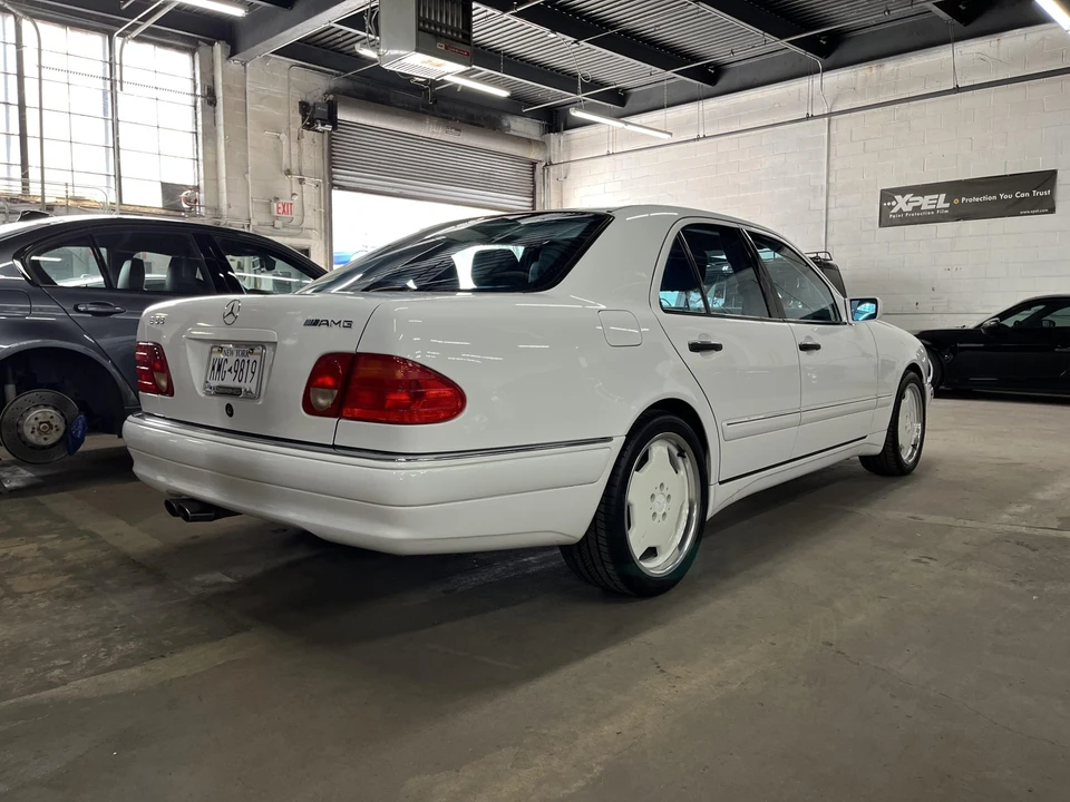 1999 Mercedes-Benz W210 E 36 & E 50 & E 55 & E 60 AMG - Image 11 of 31