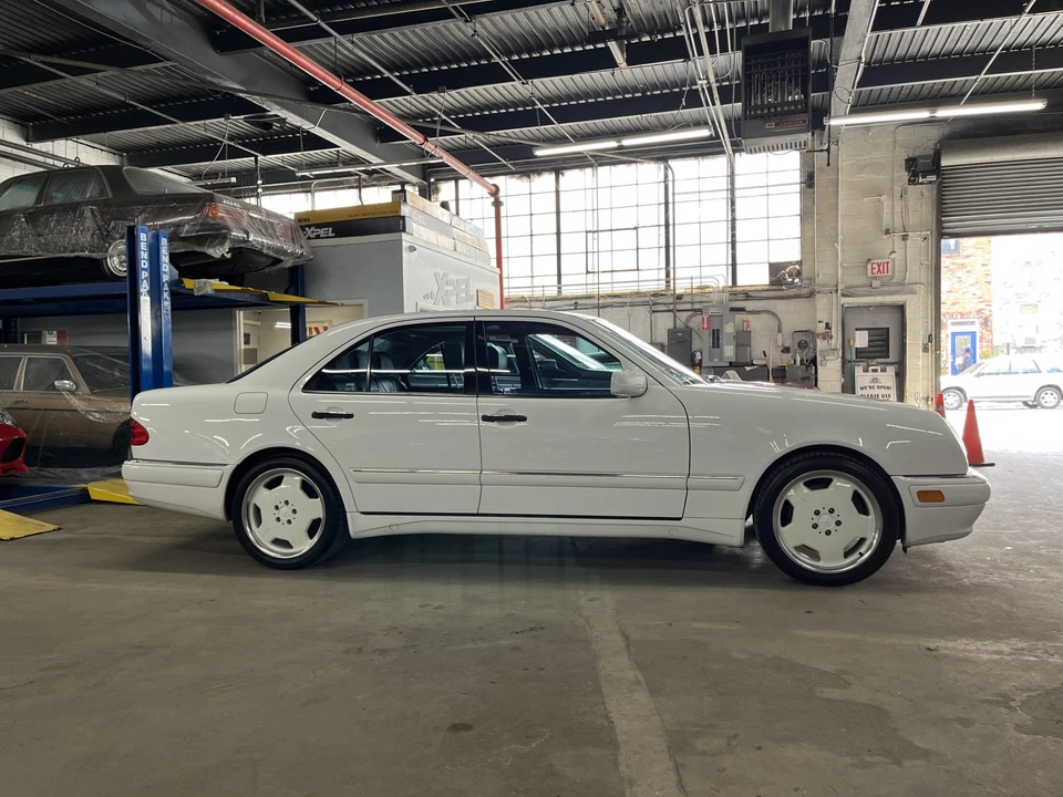 1999 Mercedes-Benz W210 E 36 & E 50 & E 55 & E 60 AMG - Image 10 of 31