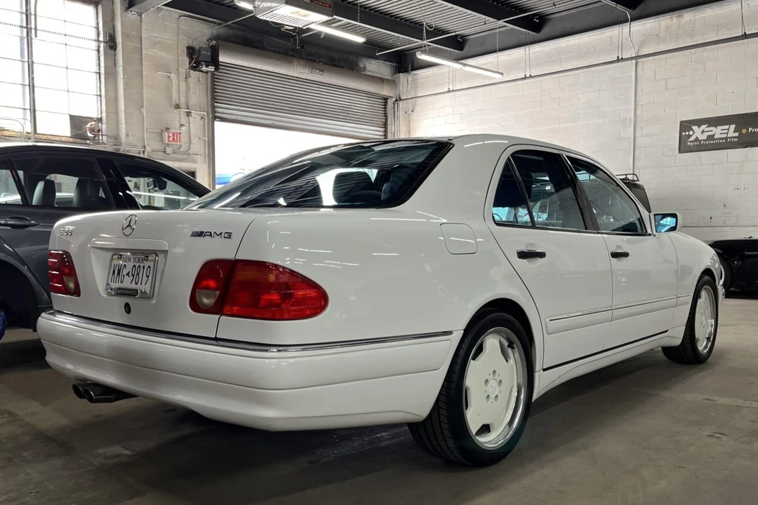 1999 Mercedes-Benz W210 E 36 & E 50 & E 55 & E 60 AMG - Image 12 of 31