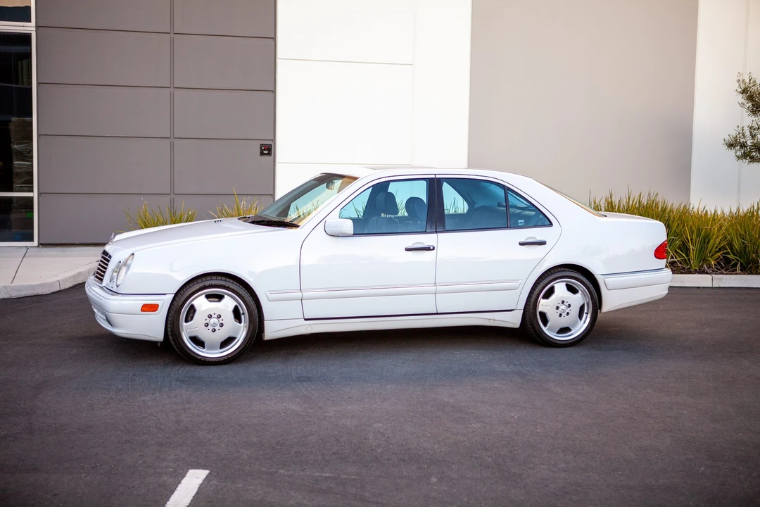 1999 Mercedes-Benz W210 E 36 & E 50 & E 55 & E 60 AMG - Image 23 of 31