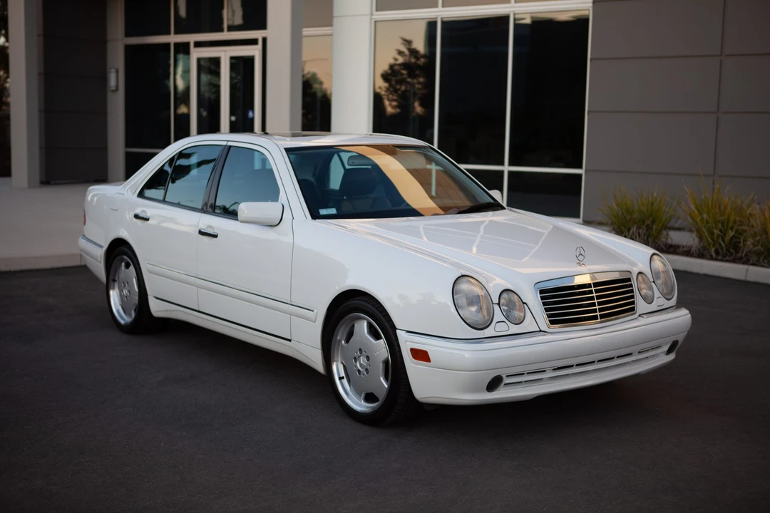 1999 Mercedes-Benz W210 E 36 & E 50 & E 55 & E 60 AMG - Image 2 of 31