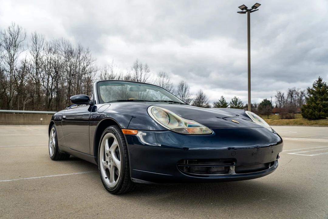 1999 Porsche 996 Carrera - Image 5 of 31