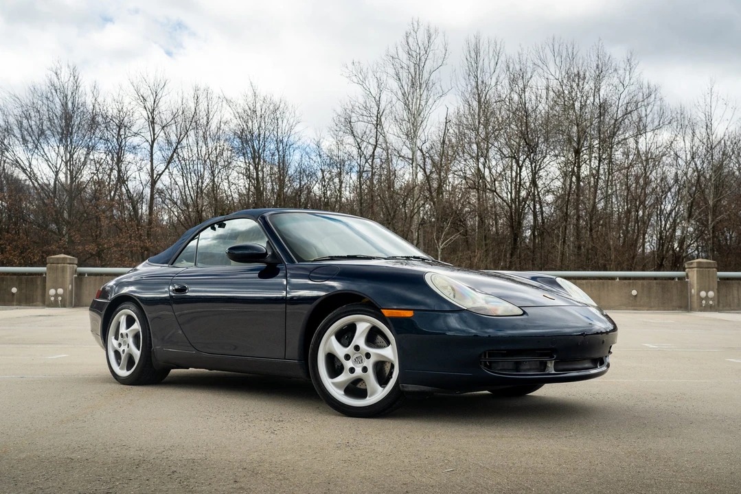 1999 Porsche 996 Carrera - Image 9 of 31