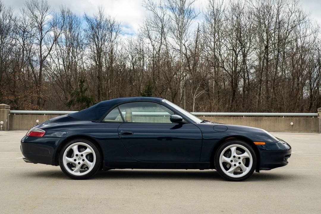 1999 Porsche 996 Carrera - Image 15 of 31