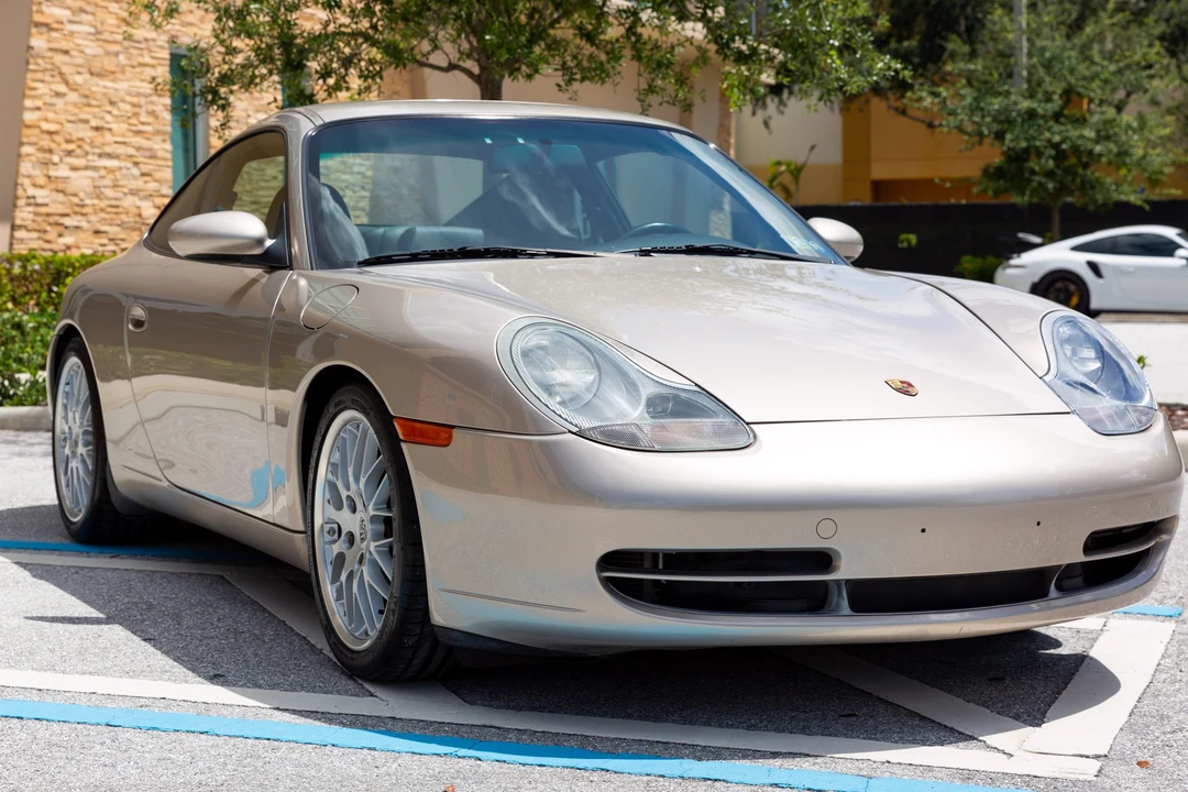 1999 Porsche 996 Carrera - Image 13 of 31