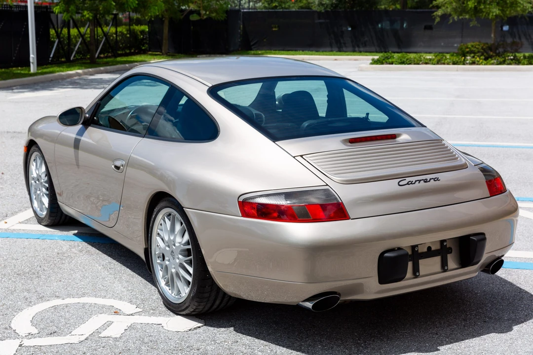 1999 Porsche 996 Carrera - Image 23 of 31