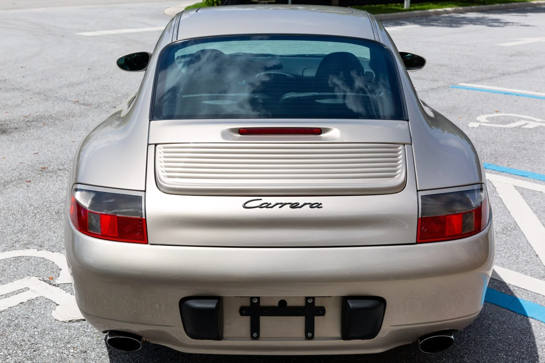 1999 Porsche 996 Carrera - Image 22 of 31