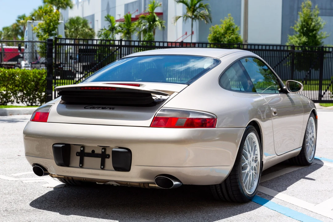 1999 Porsche 996 Carrera - Image 20 of 31