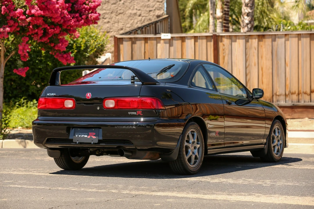 2000 Acura Integra Type R 3rd Gen - Image 26 of 31