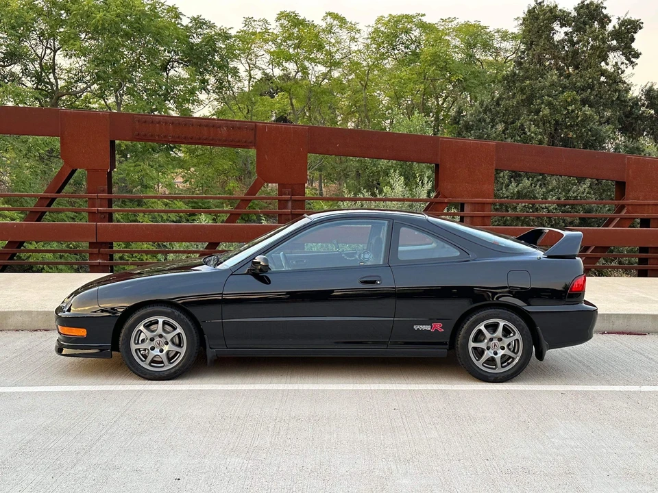 2000 Acura Integra Type R 3rd Gen - Image 10 of 31