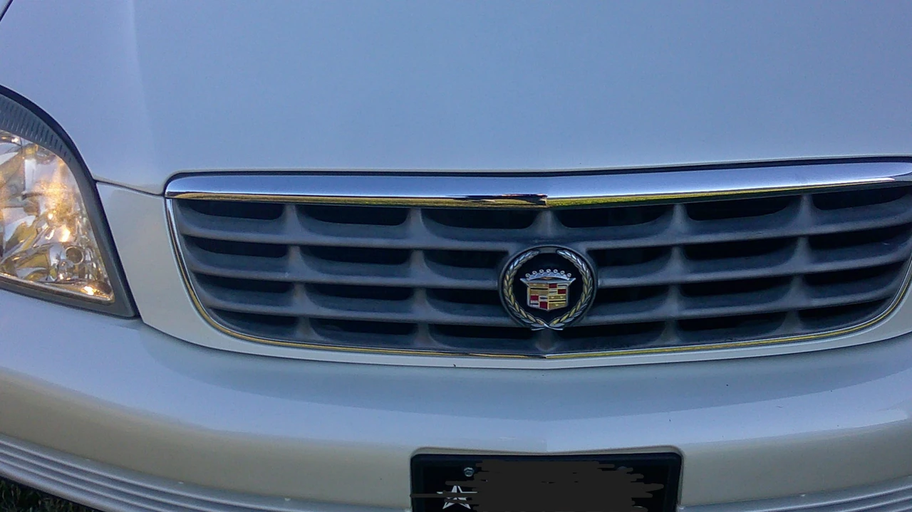 2000 Cadillac DeVille 8th Gen - Image 6 of 31