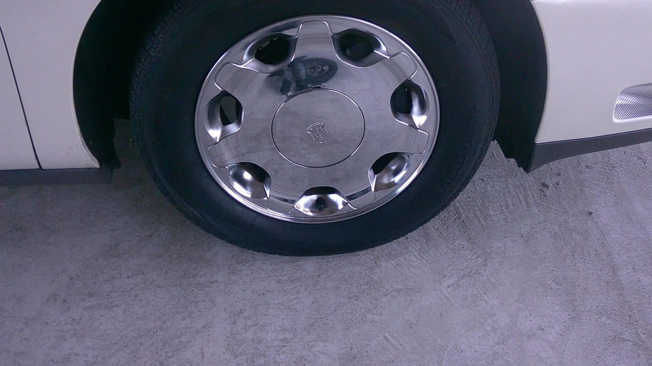 2000 Cadillac DeVille 8th Gen - Image 16 of 31