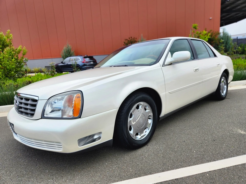 2000 Cadillac DeVille 8th Gen - Image 7 of 31