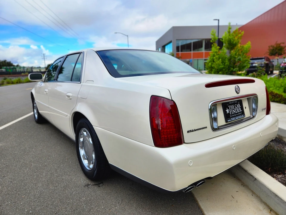 2000 Cadillac DeVille 8th Gen - Image 14 of 31