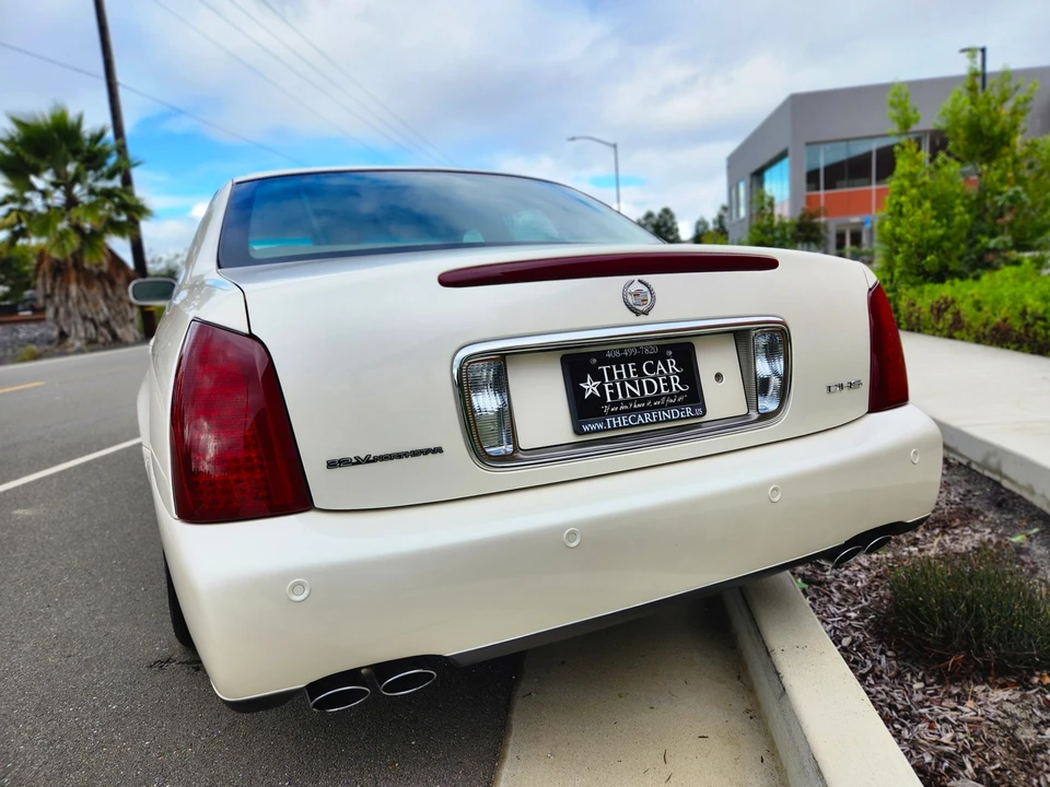 2000 Cadillac DeVille 8th Gen - Image 16 of 31