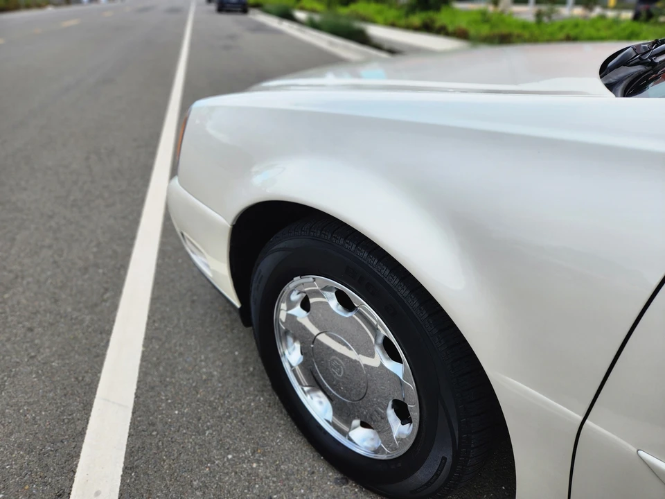 2000 Cadillac DeVille 8th Gen - Image 31 of 31