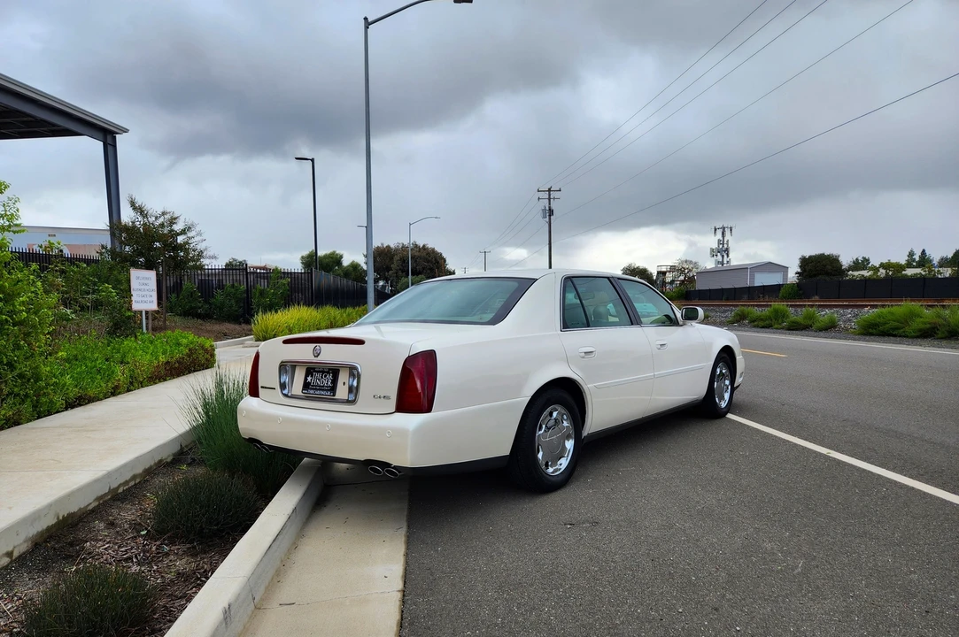 2000 Cadillac DeVille 8th Gen - Image 17 of 31