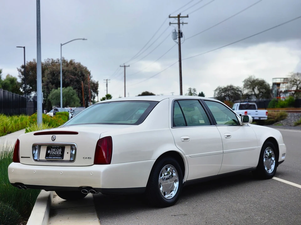 2000 Cadillac DeVille 8th Gen - Image 19 of 31