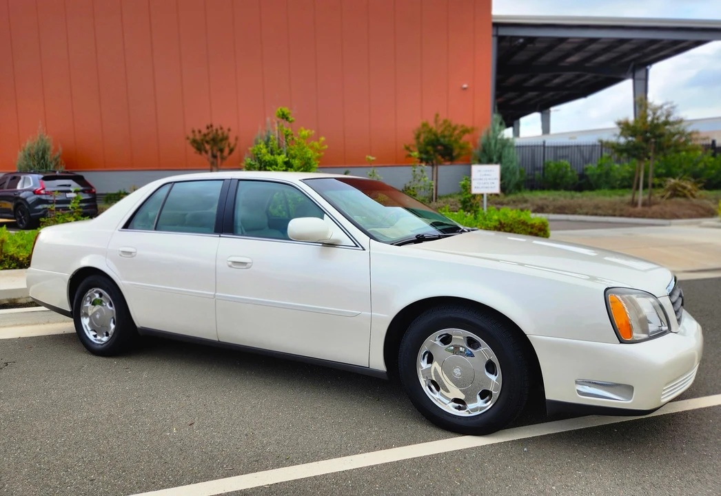 2000 Cadillac DeVille 8th Gen - Image 23 of 31