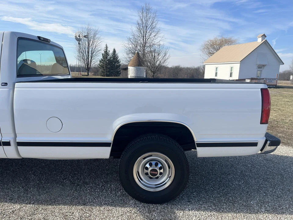 2000 GMC Sierra Heavy Duty 2nd Gen - Image 24 of 31