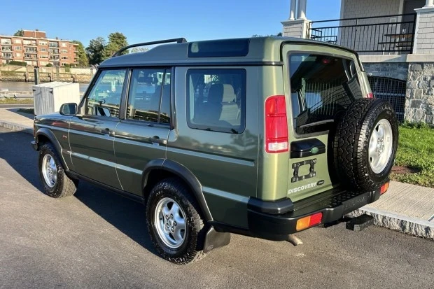 2000 Land Rover Discovery 2nd Gen - Image 2 of 7