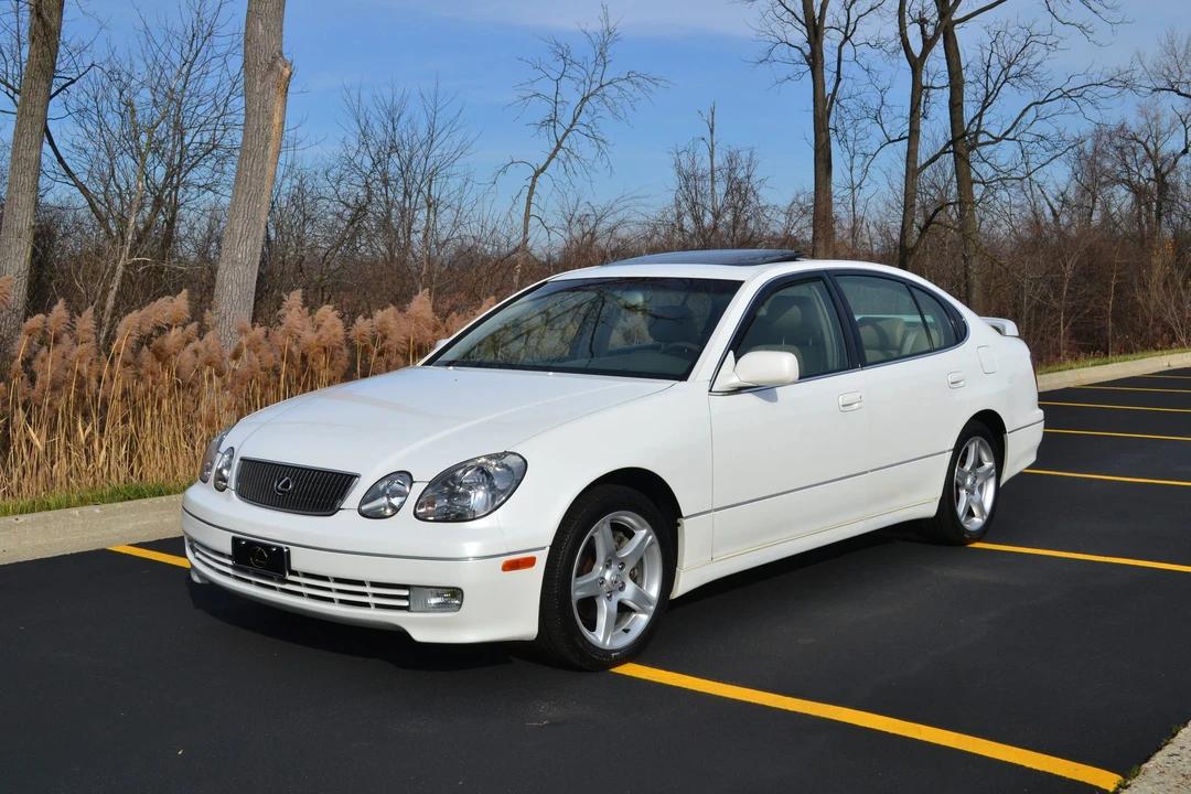 2000 Lexus GS 2nd Gen - Image 23 of 31