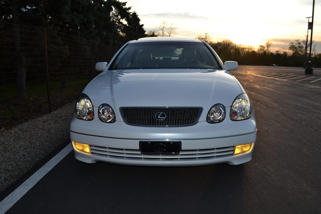 2000 Lexus GS 2nd Gen - Image 13 of 31